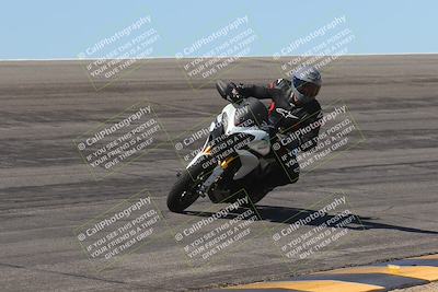 media/Mar-24-2025-Moto Forza (Mon) [[57ce5c5cff]]/3-Beginner Group/Session 2 Bowl/